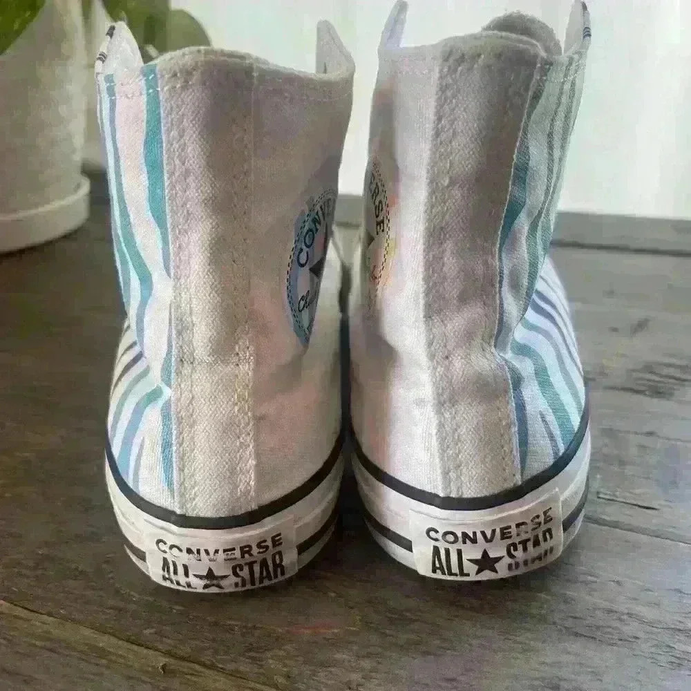 Converse Chuck Taylor MultiStrip Zebra Stripe Rainbow High Top Sneaker Women's 7 - Picture 6 of 10